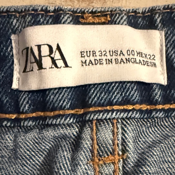 Zara High Waisted Denim Blue Women's Mom Shorts 00 - Picture 9 of 12